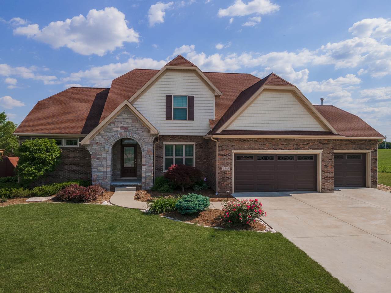 3595 Yellowstone Drive - Photo 1