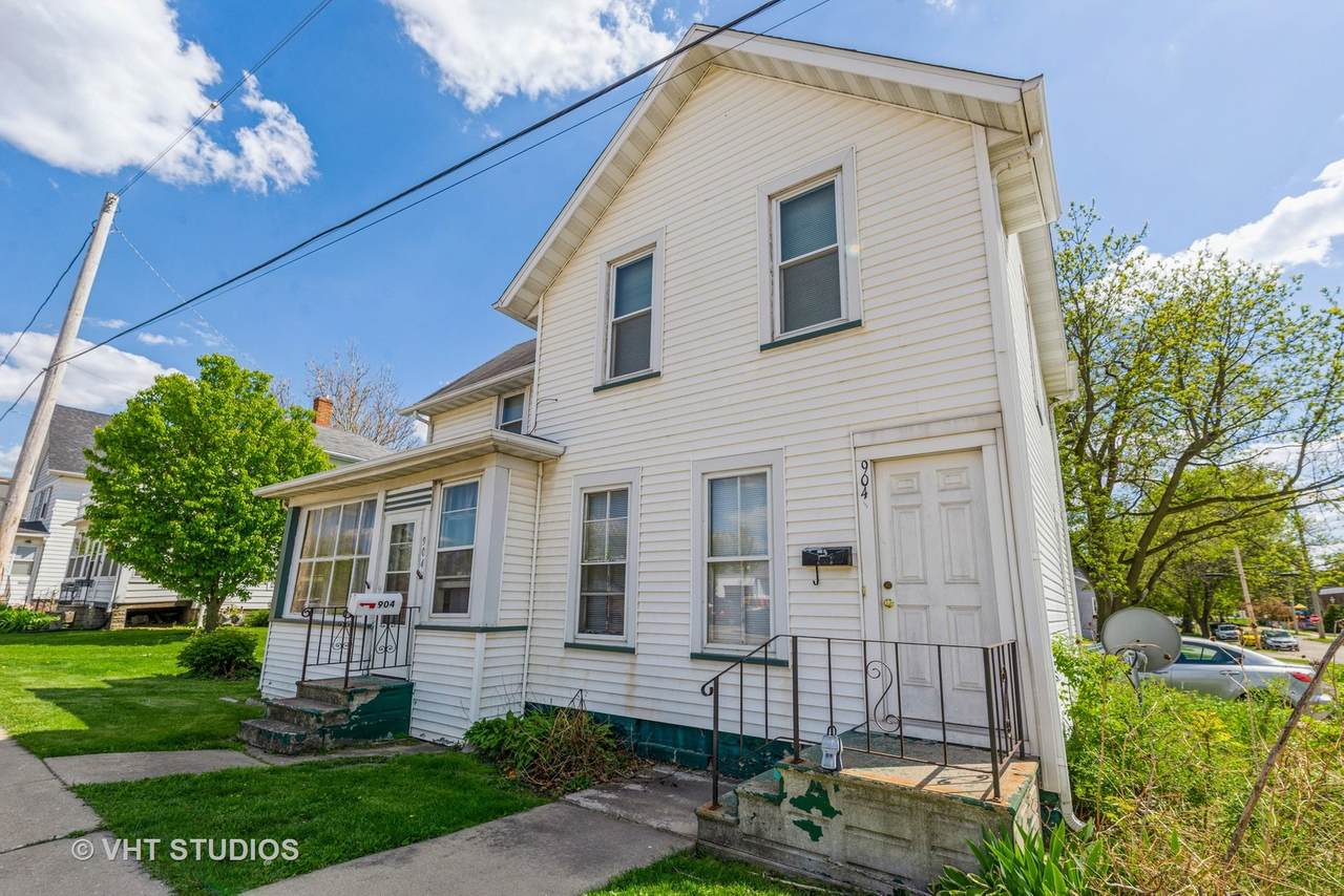 904 Lincoln Highway - Photo 1