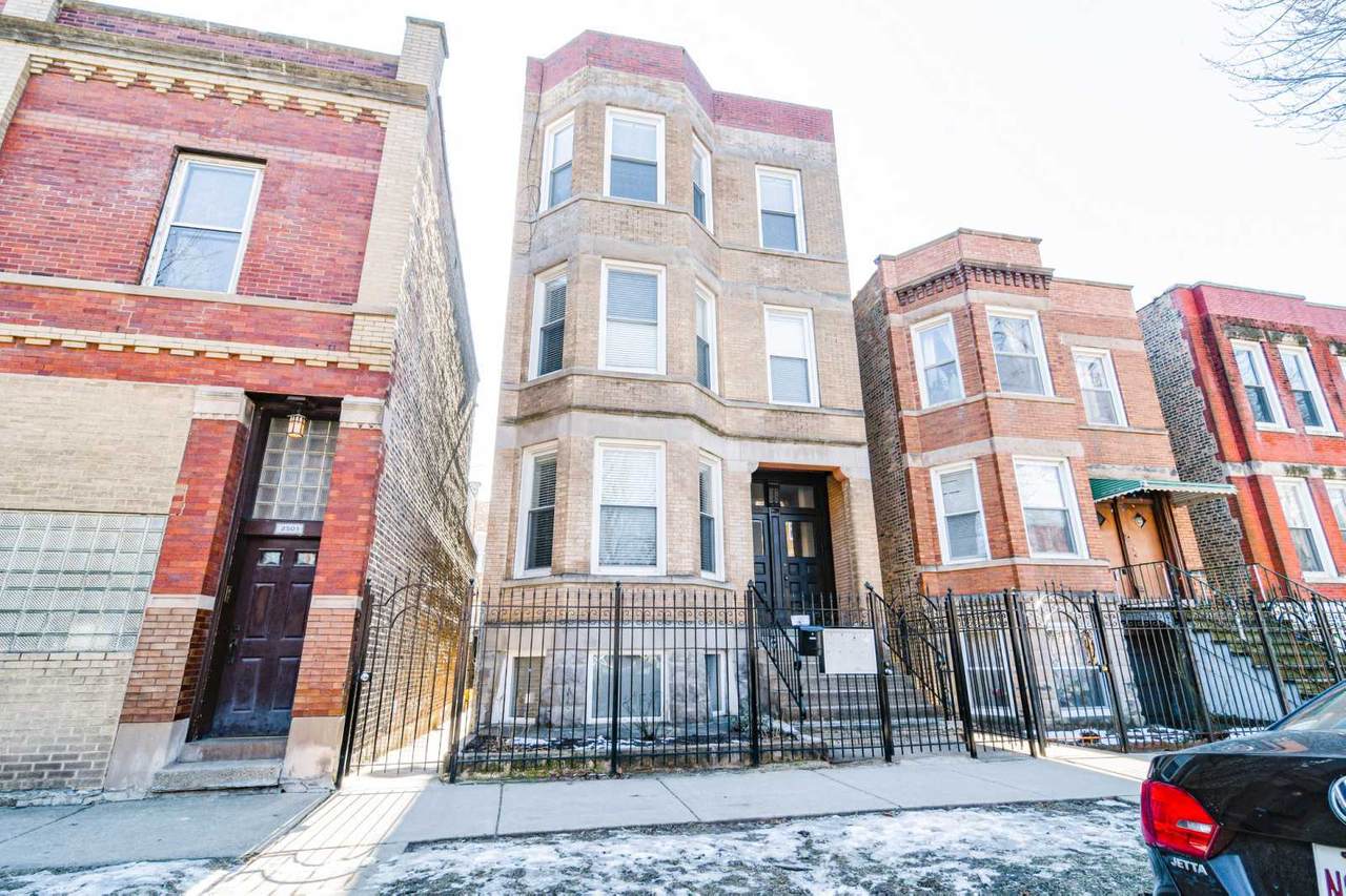 2503 Walton Street - Photo 1