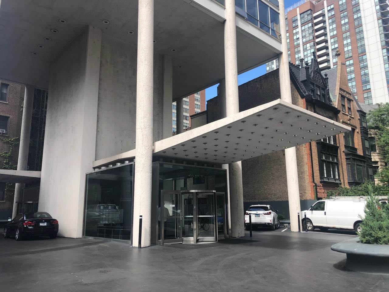 1300 Astor Street - Photo 1