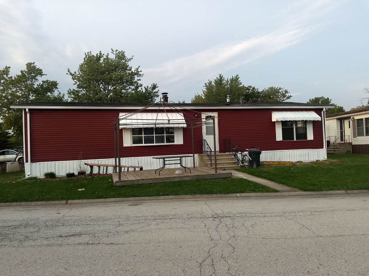 26 Hearthside Drive - Photo 1