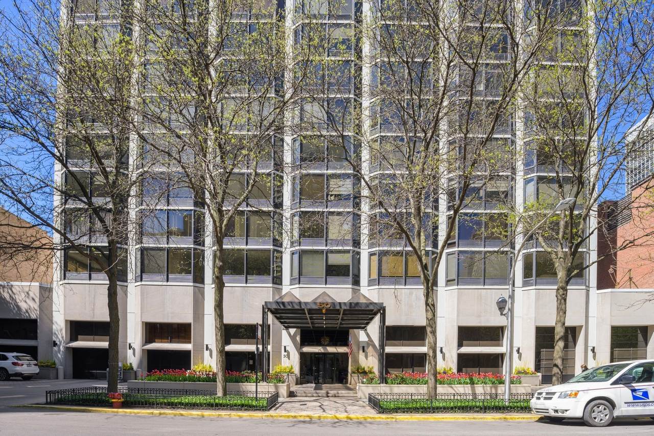 50 Bellevue Place - Photo 1