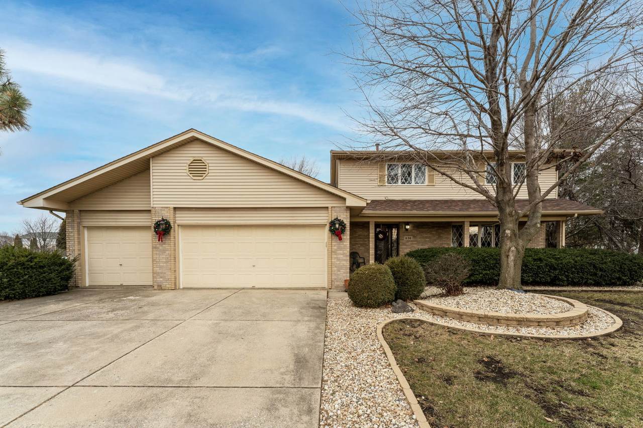 636 Phlox Circle - Photo 1