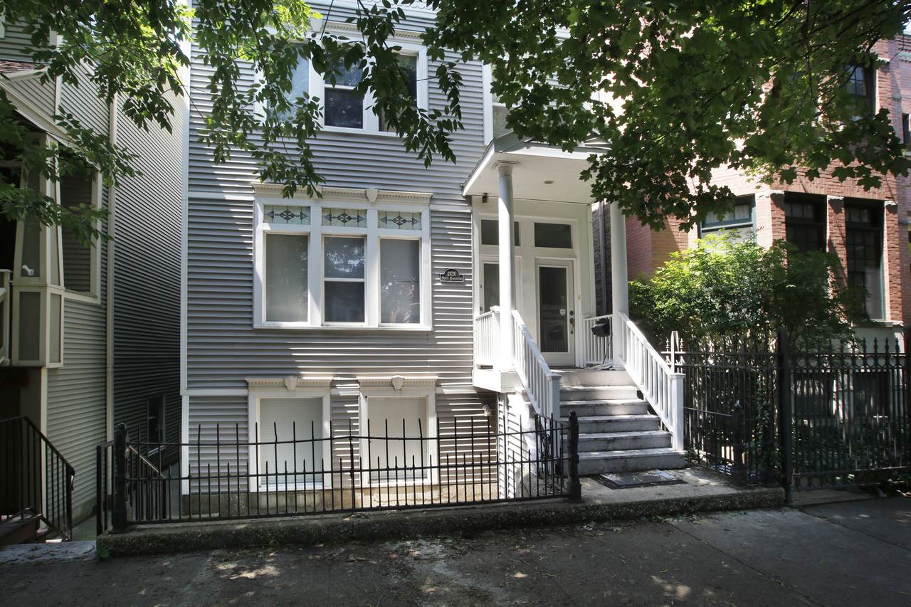 2436 Marshfield Avenue - Photo 1