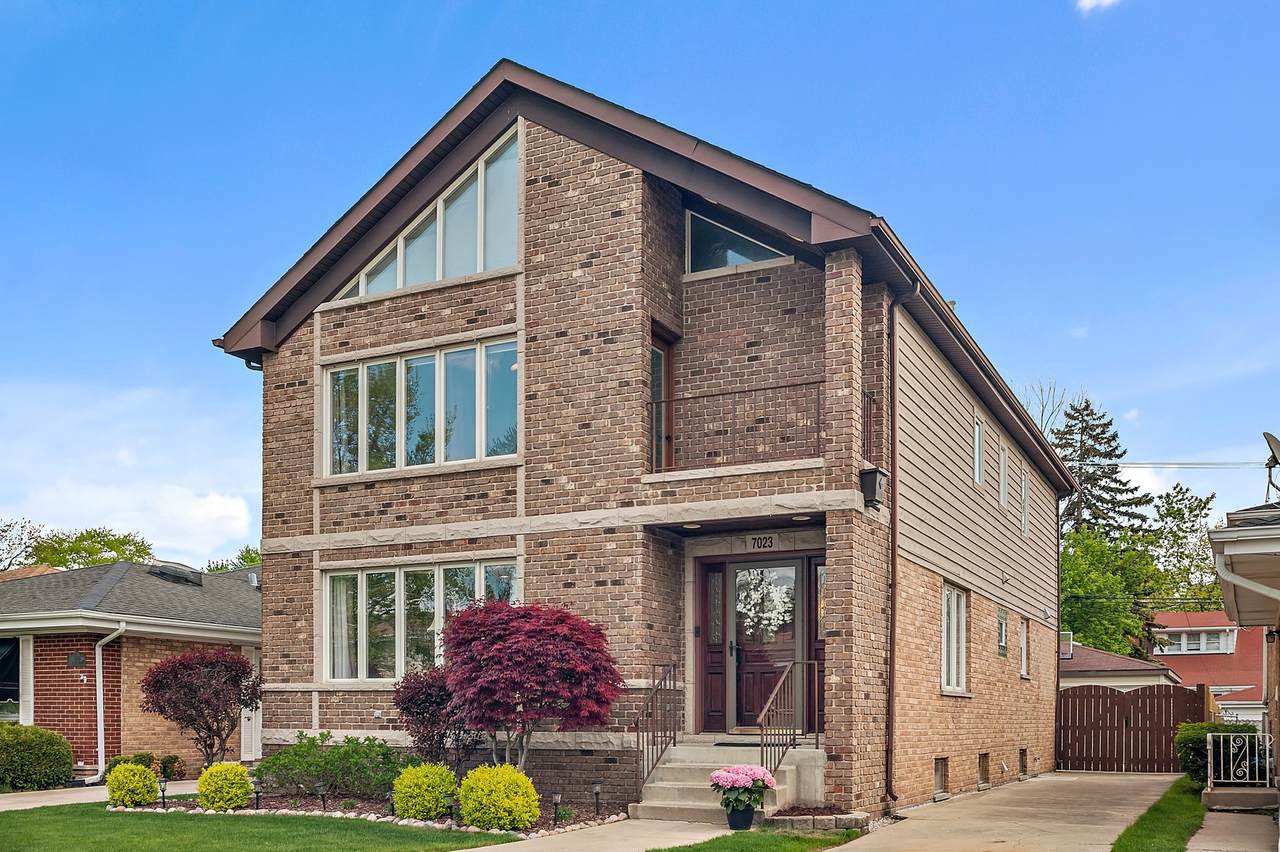 7023 Ottawa Avenue - Photo 1
