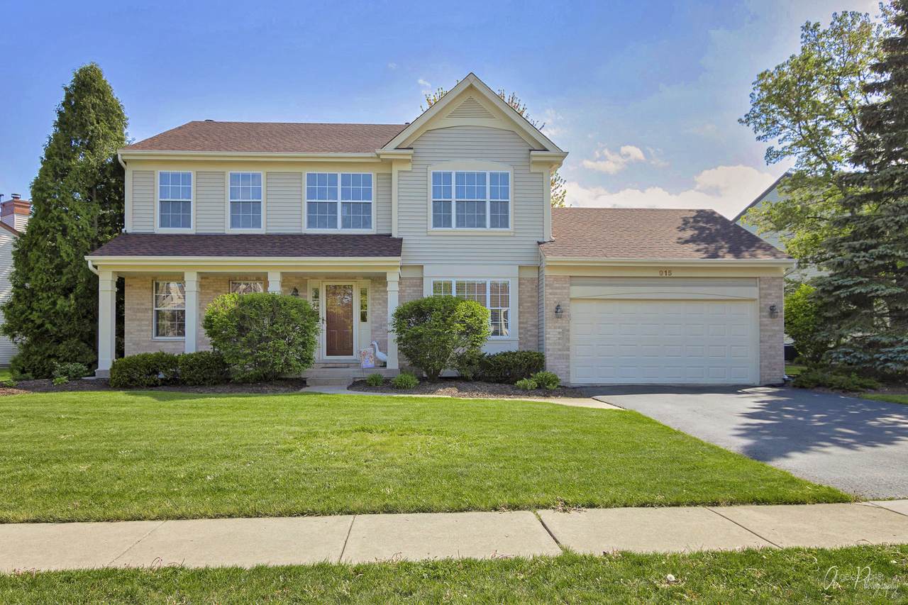 915 Huntington Circle - Photo 1