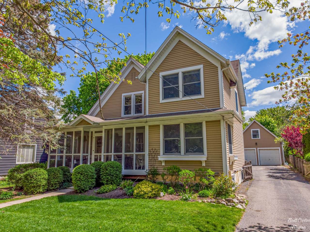 39 Caroline Street - Photo 1