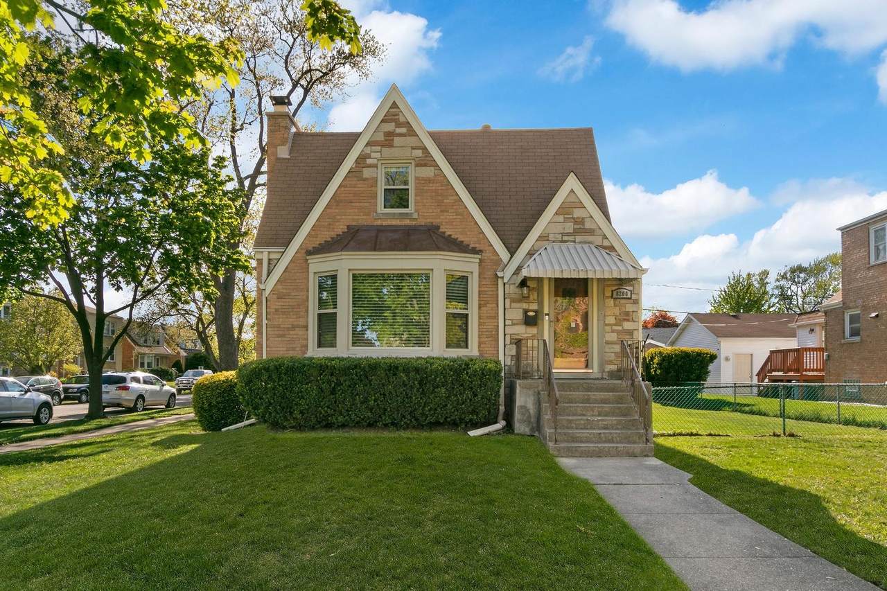 8200 Oleander Avenue - Photo 1