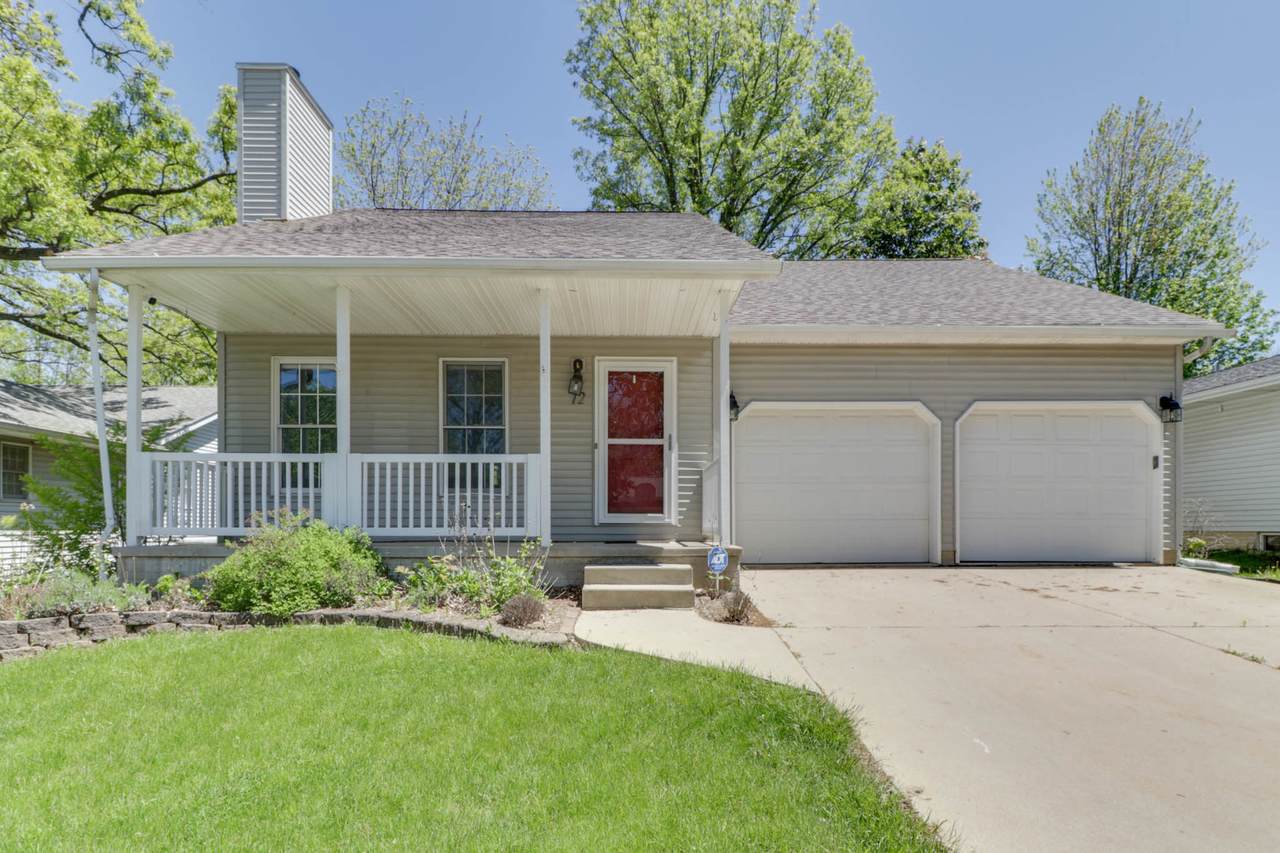 12 Edgewood Court - Photo 1