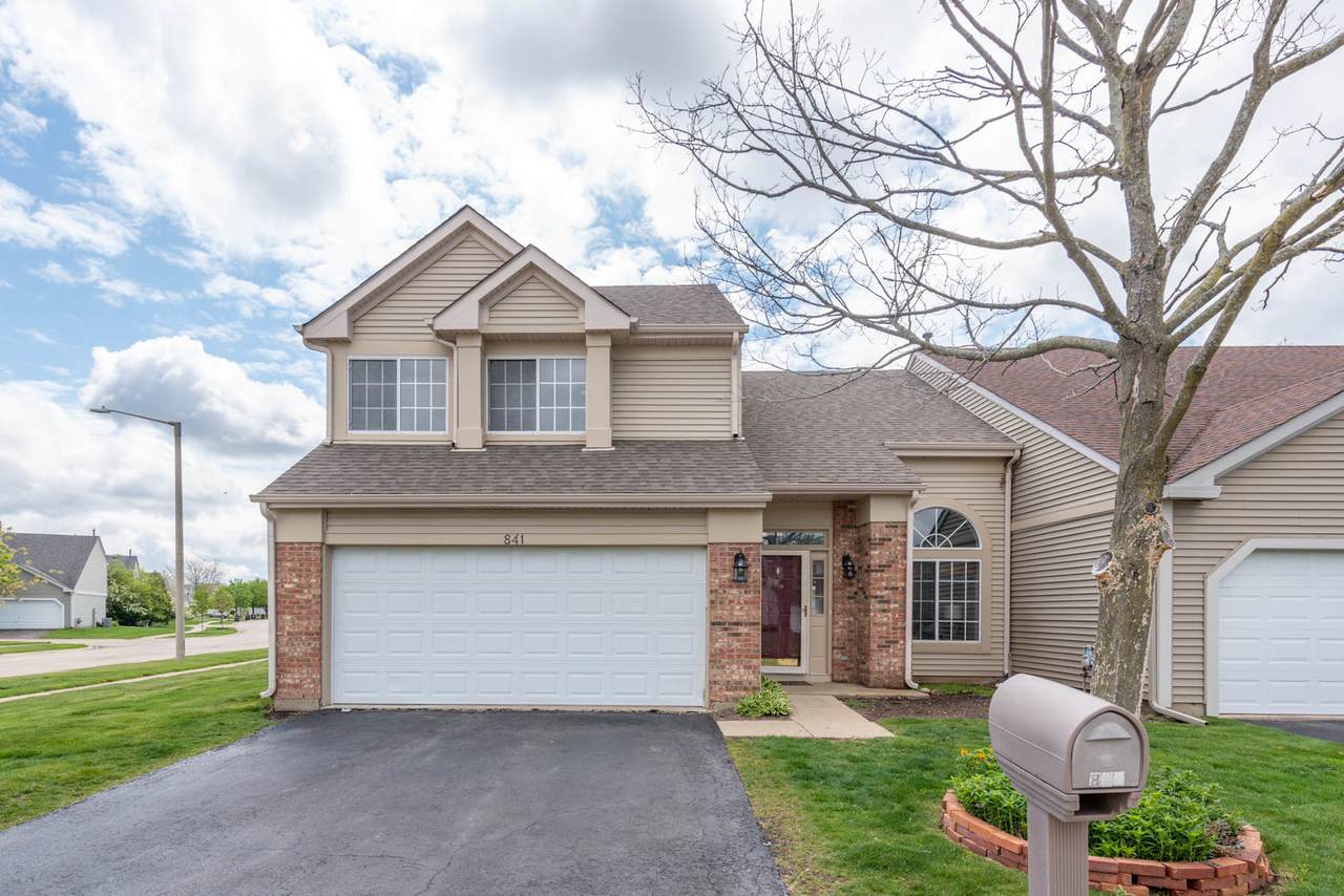 841 Dogwood Lane - Photo 1