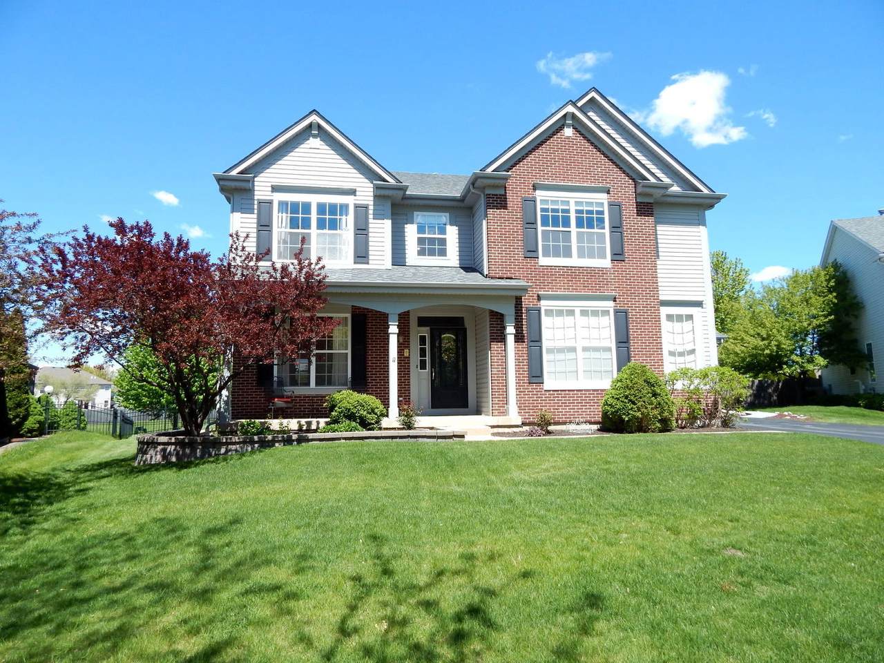 803 Hedgerow Court - Photo 1