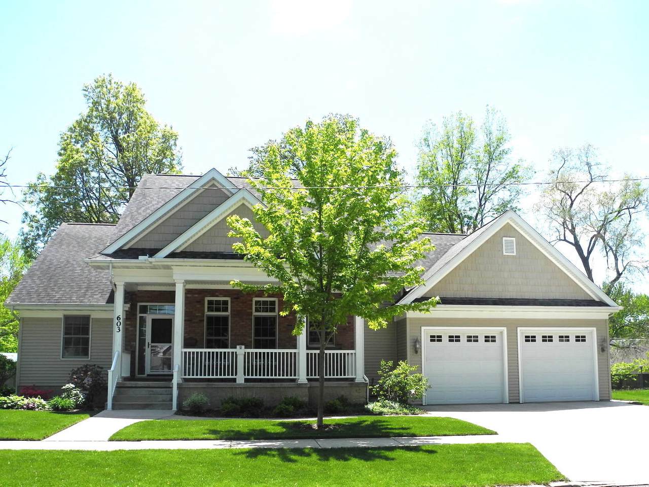 603 Main Street - Photo 1