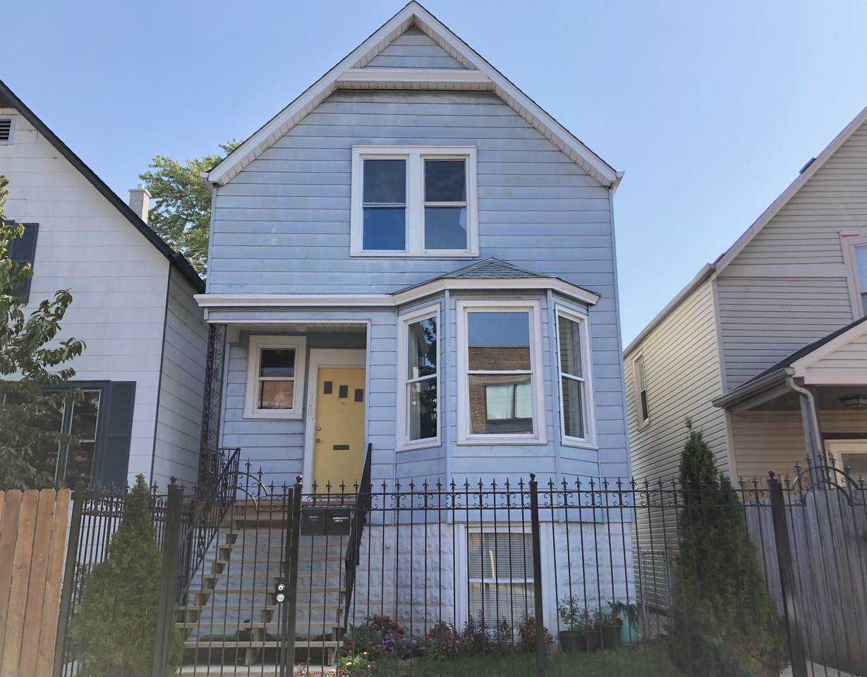 3337 Kedzie Avenue - Photo 1