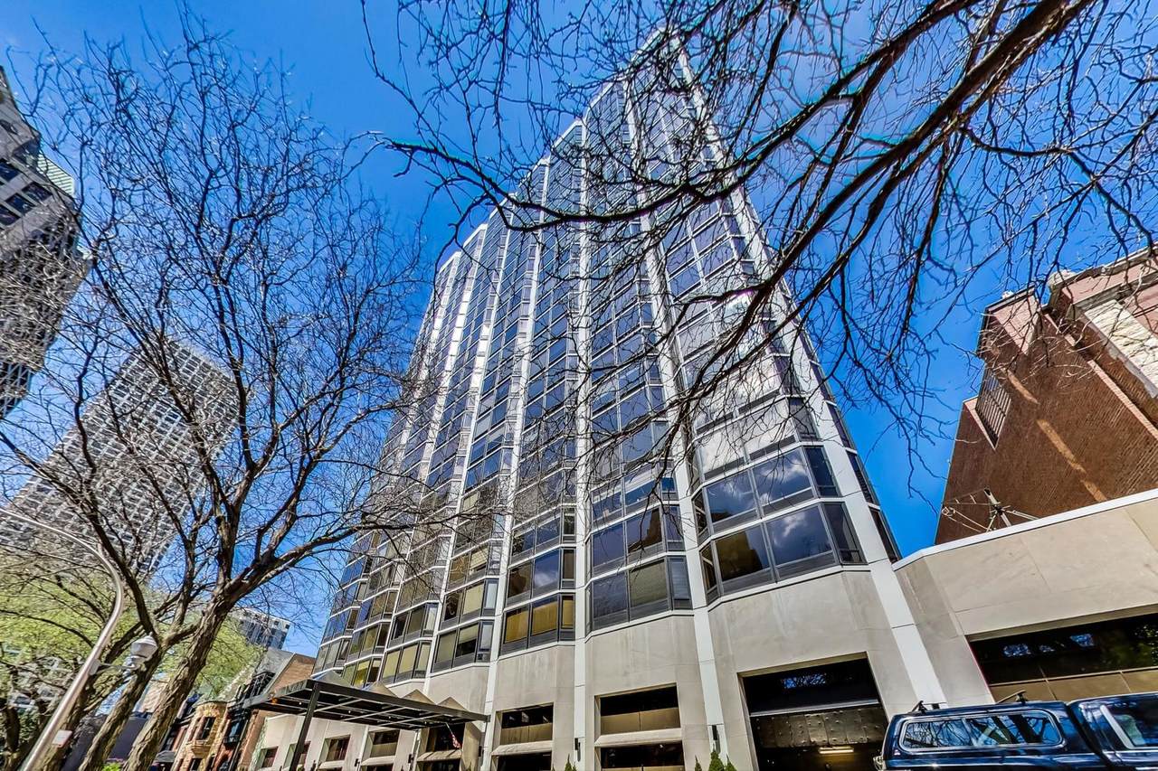 50 Bellevue Place - Photo 1