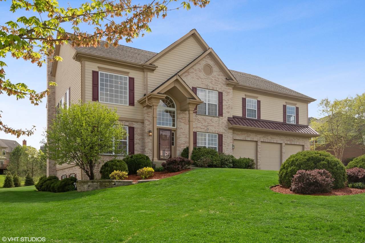 24 Deerfield Drive - Photo 1