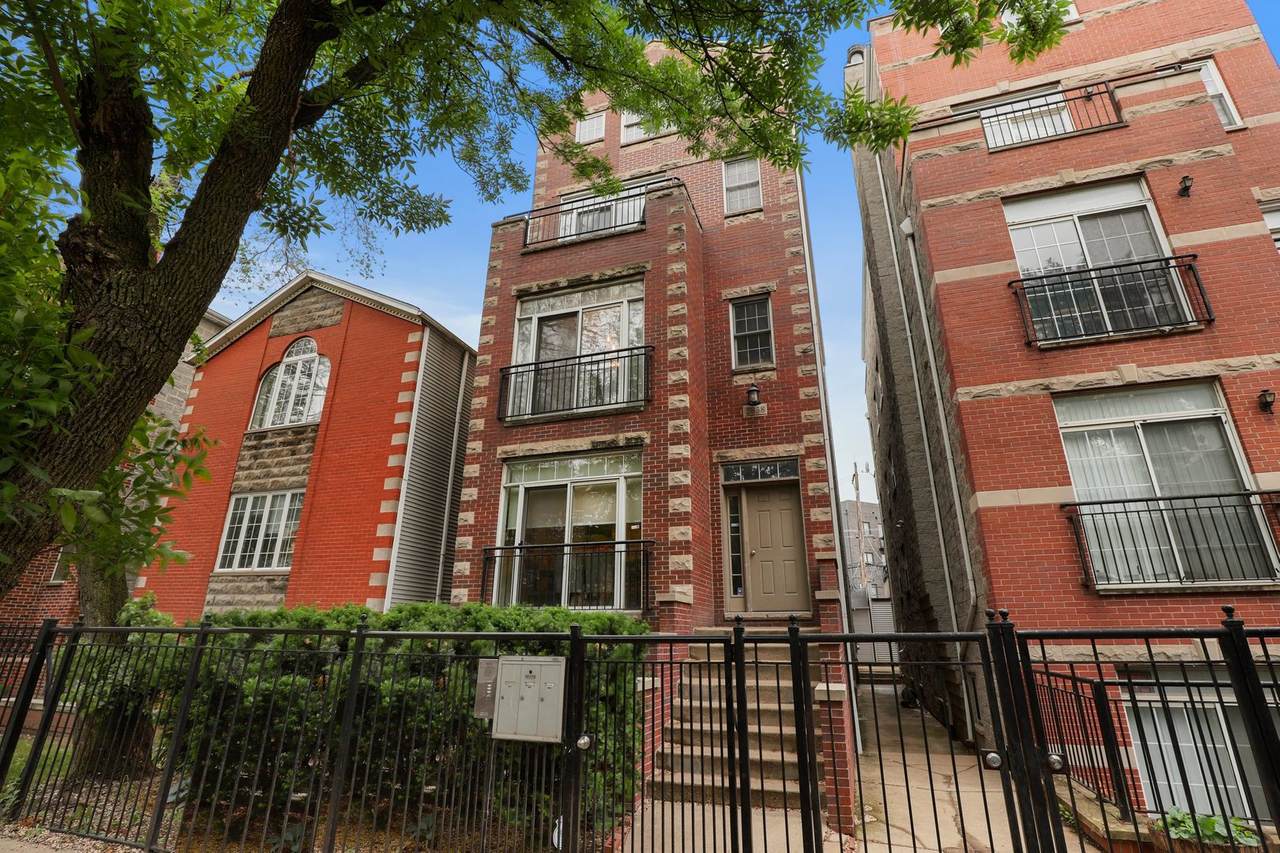 2838 Damen Avenue - Photo 1