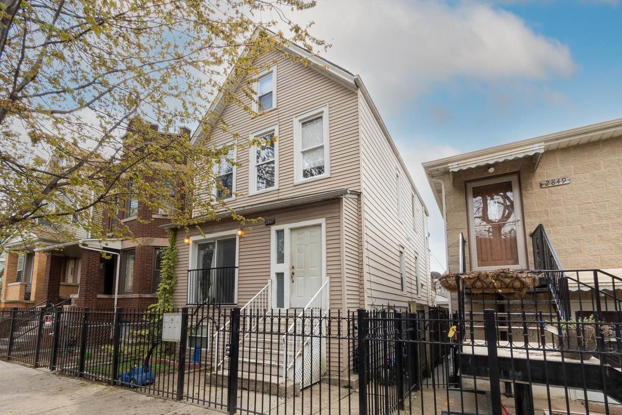 2847 Dickens Avenue - Photo 1