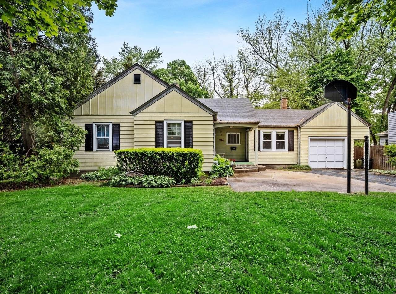 814 Glendale Road - Photo 1