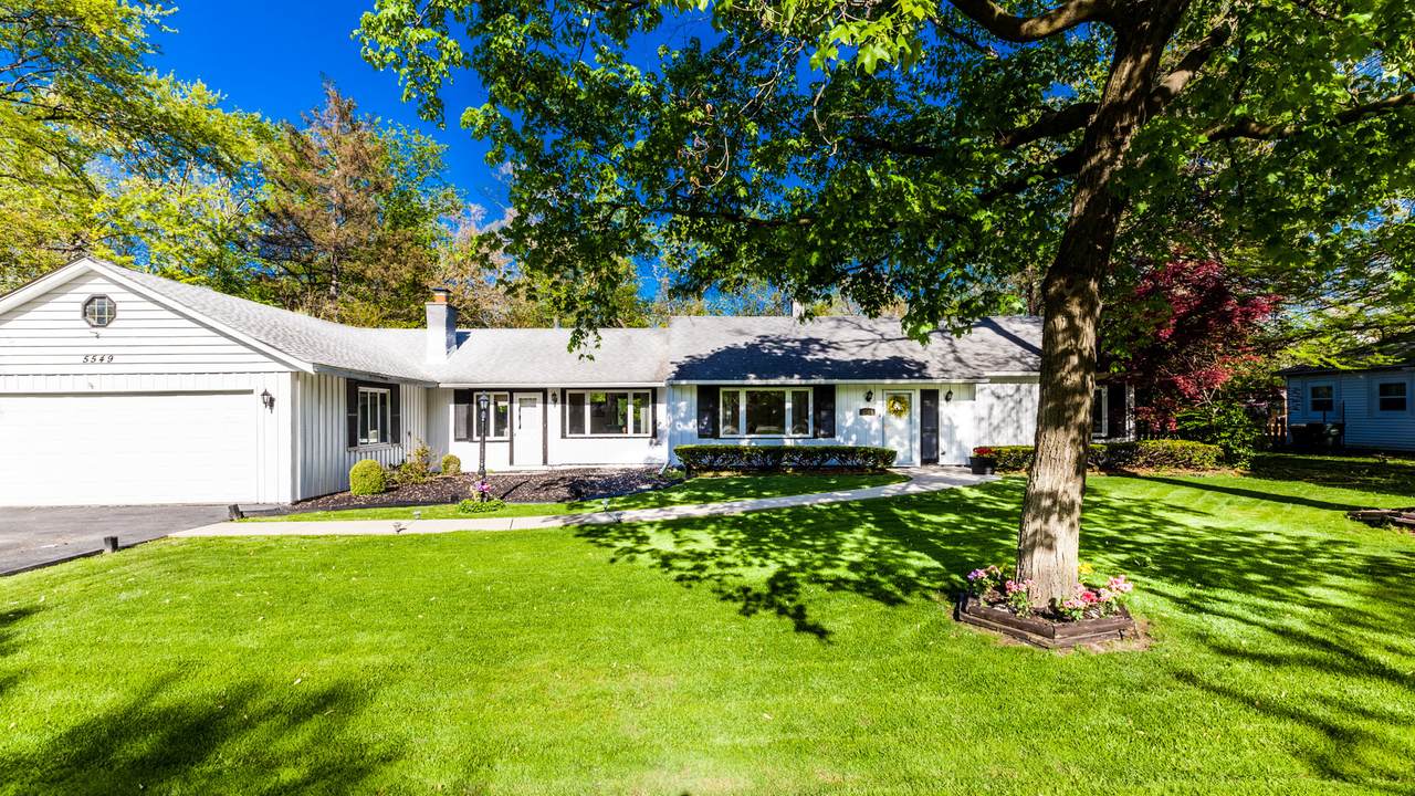 5549 Laurel Avenue - Photo 1