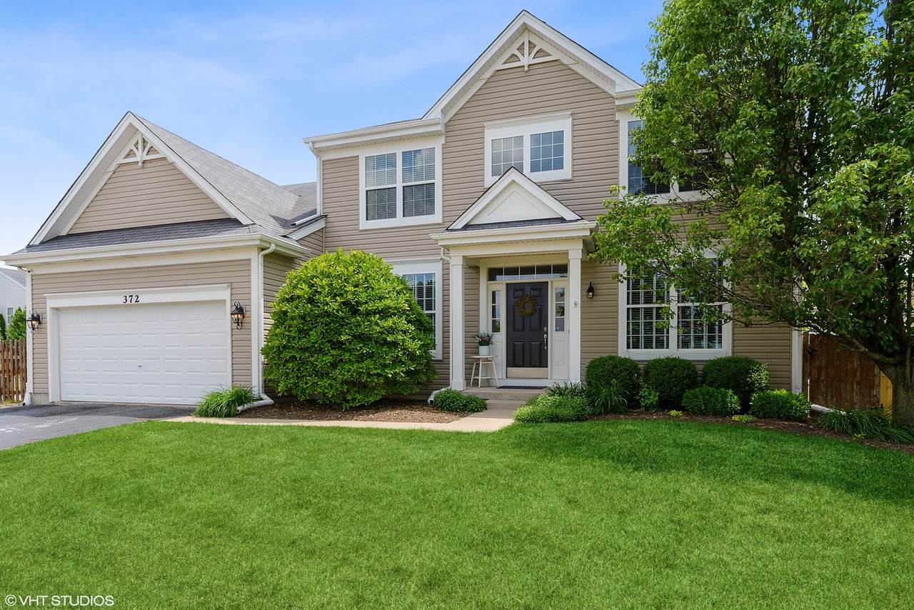 372 Becker Place - Photo 1