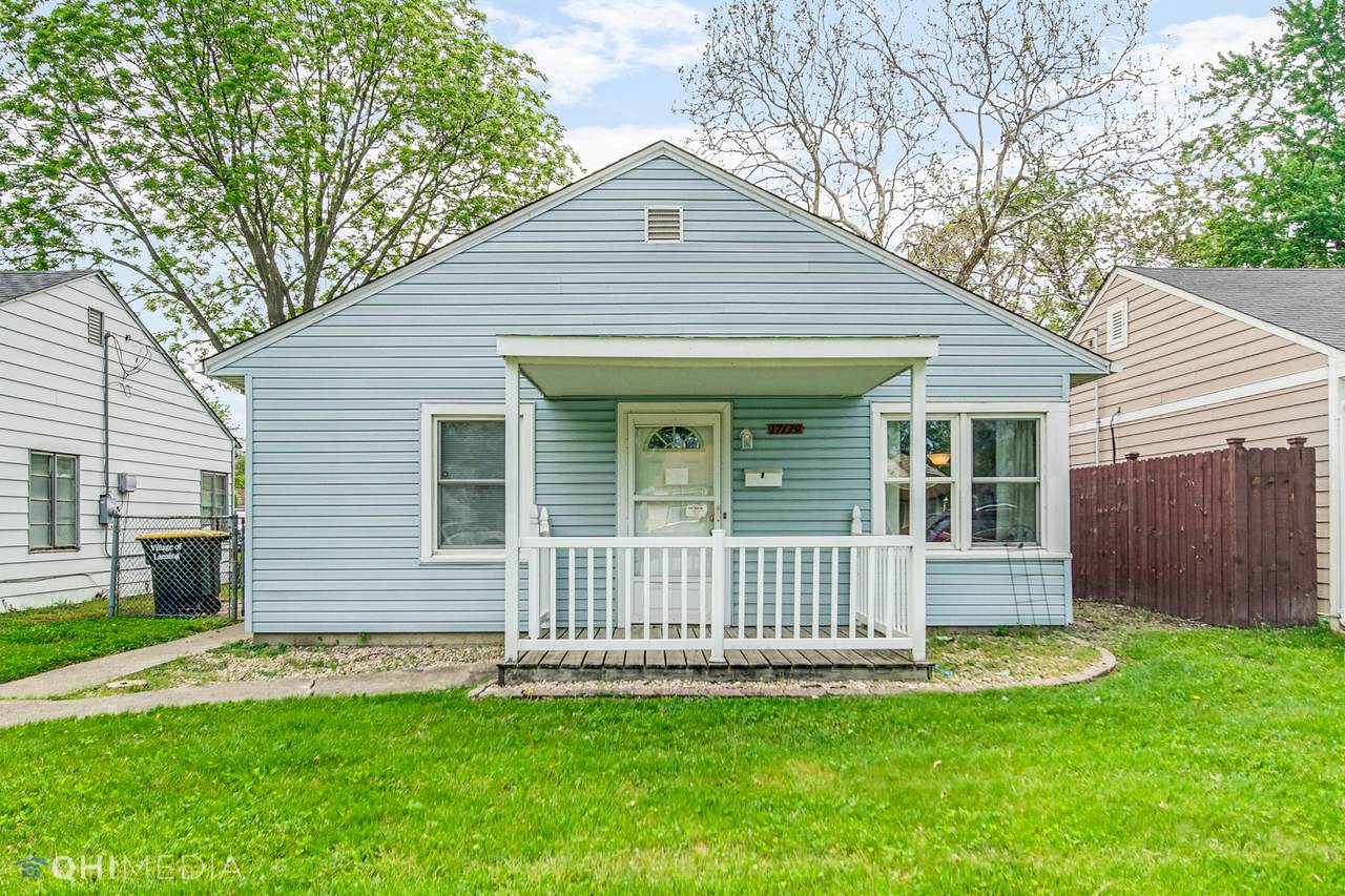 17139 Lorenz Avenue - Photo 1