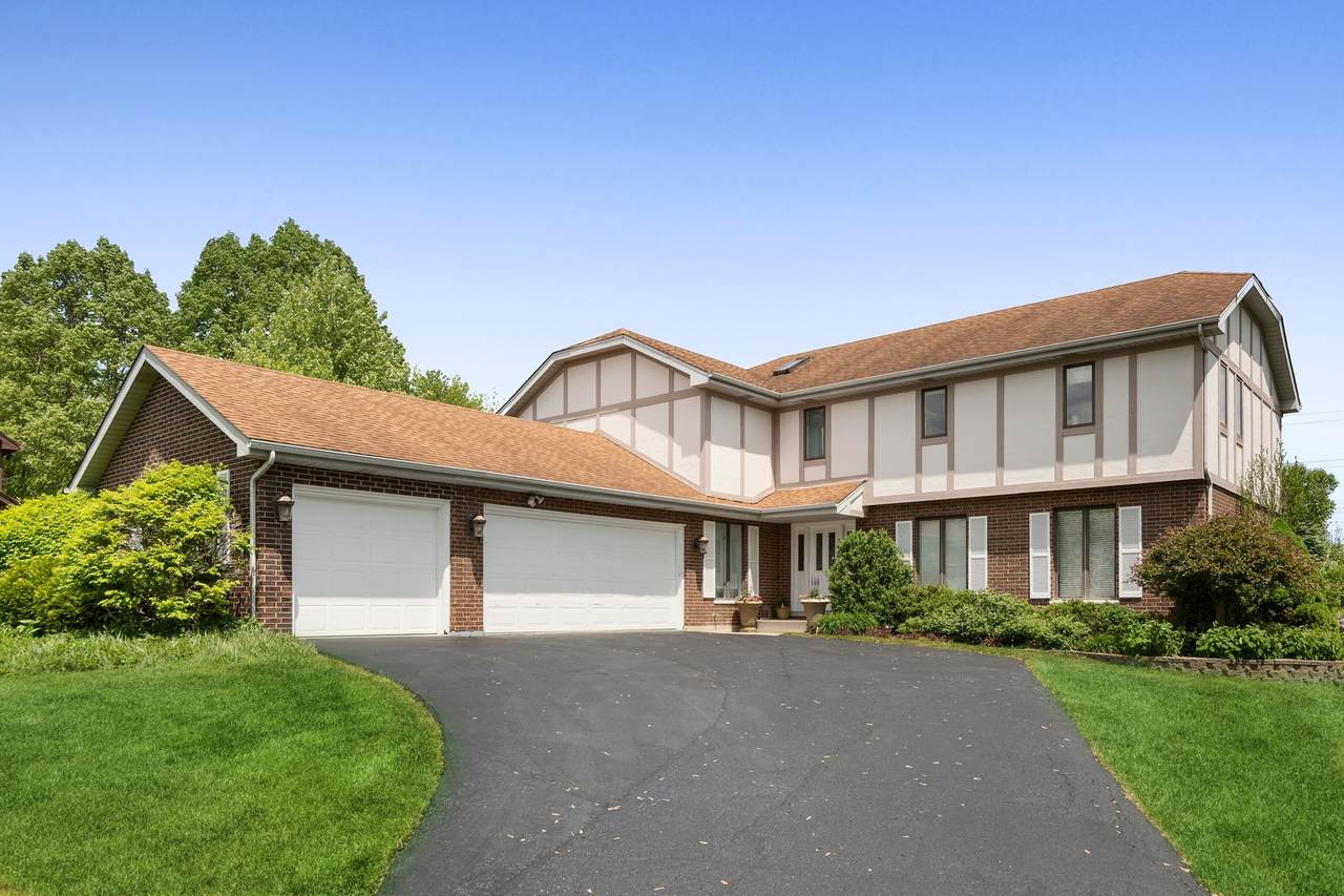1051 Highland Avenue - Photo 1