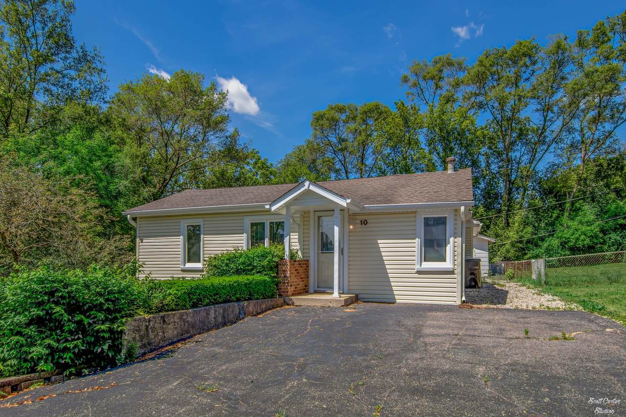 10 Meadow Lane - Photo 1
