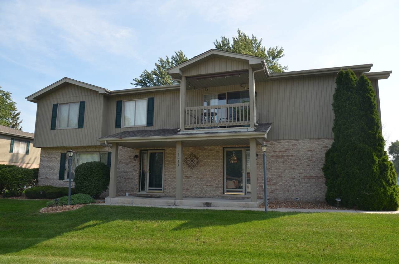17251 65TH Avenue - Photo 1