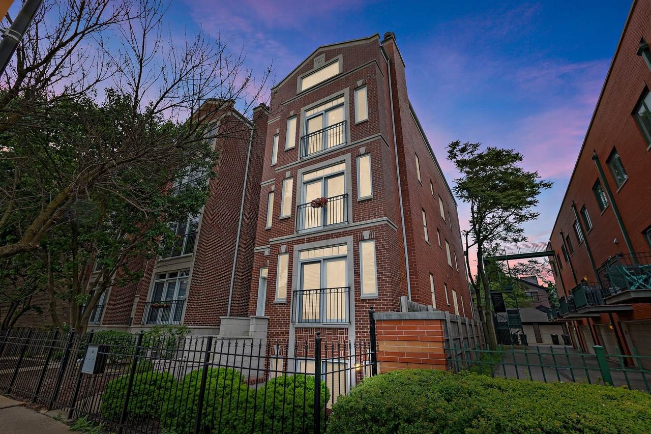 1120 Diversey Parkway - Photo 1