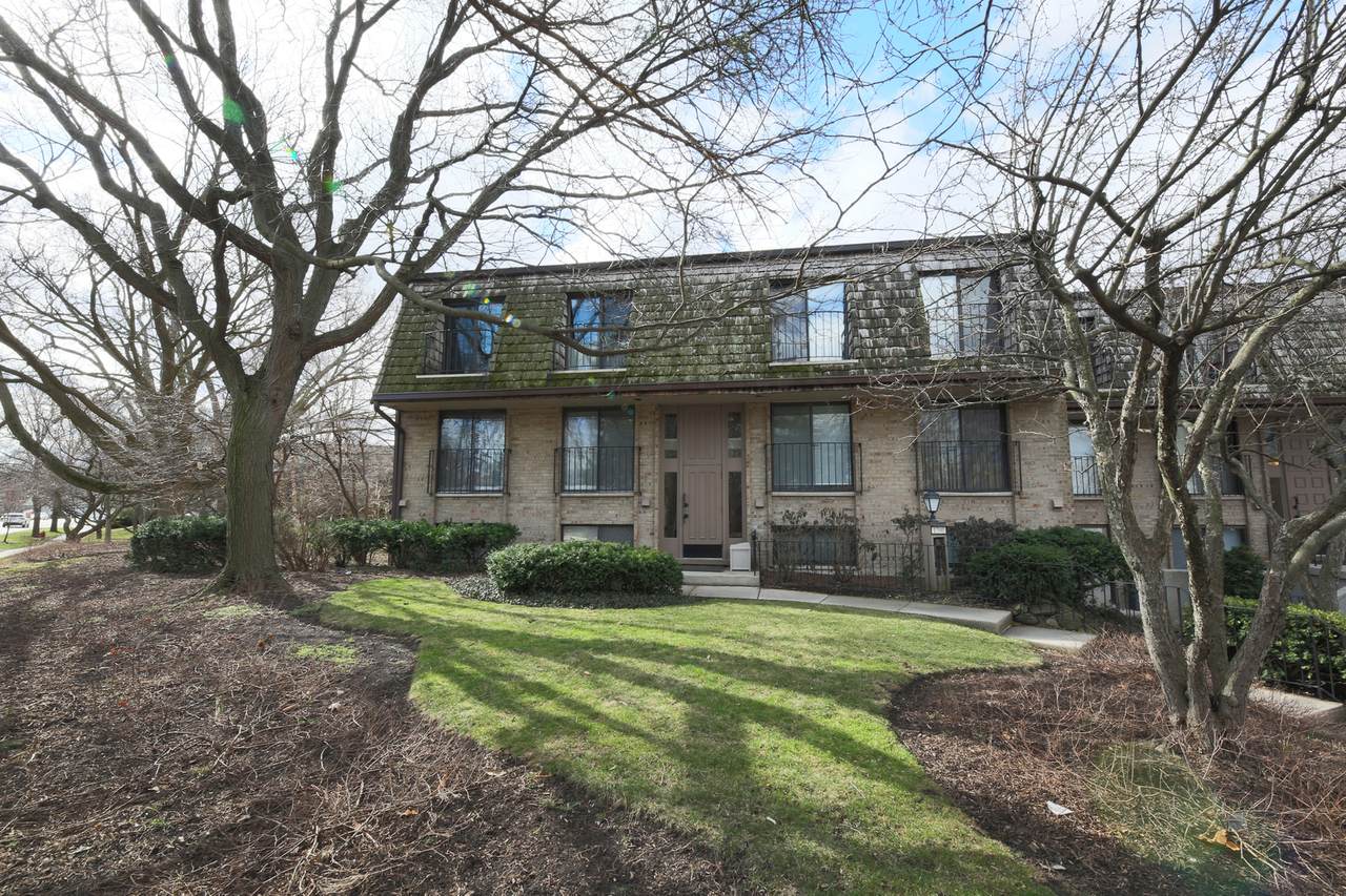1700 Northfield Square - Photo 1