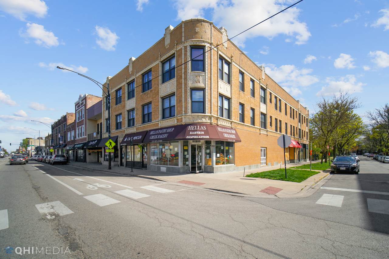 2623 Lawrence Avenue - Photo 1