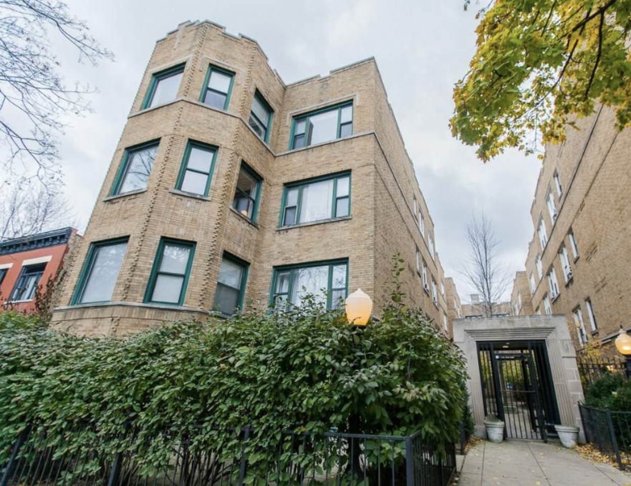 677 Wrightwood Avenue - Photo 1
