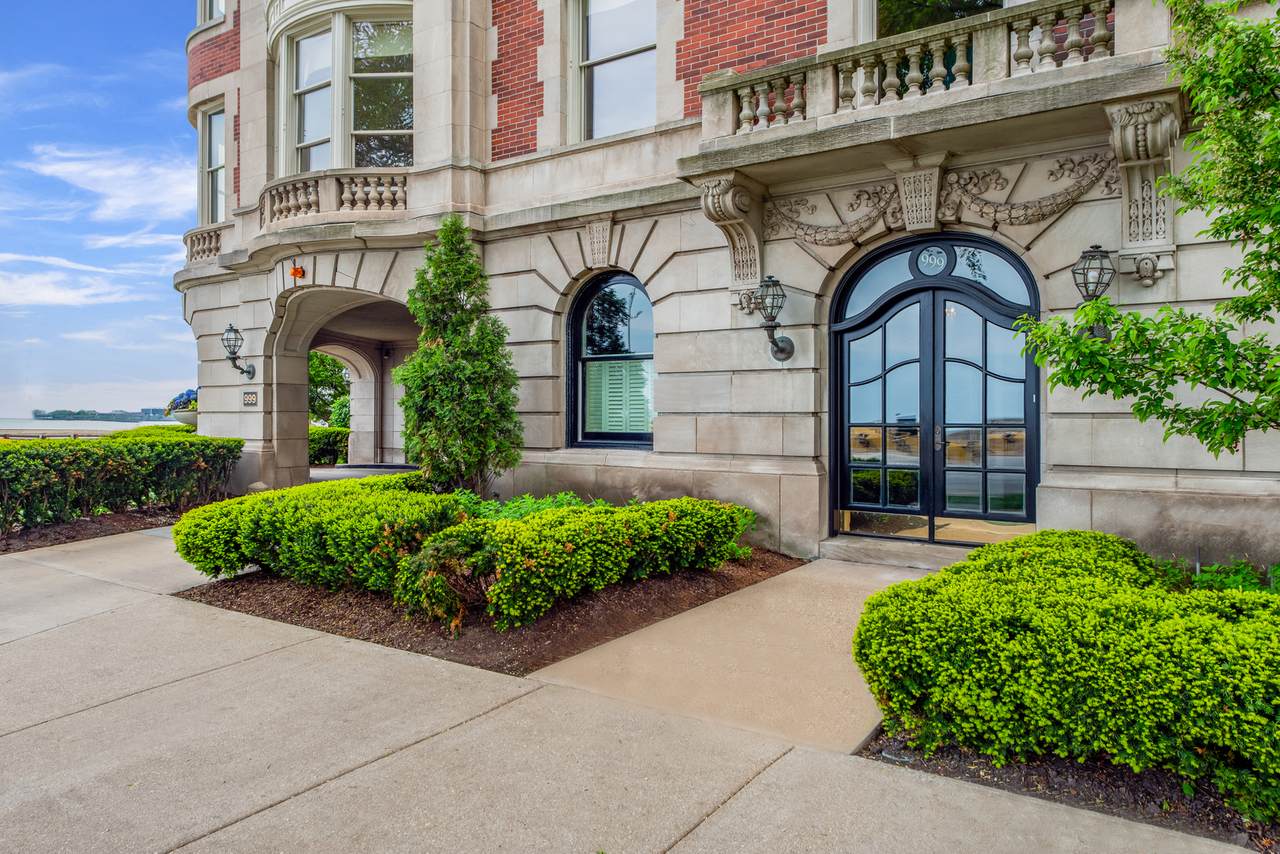 999 Lake Shore Drive - Photo 1