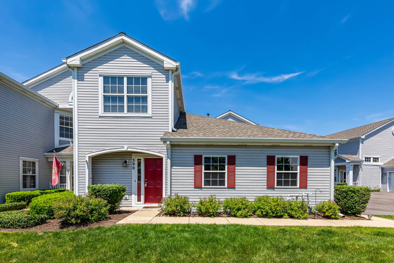 390 Cascade Lane - Photo 1