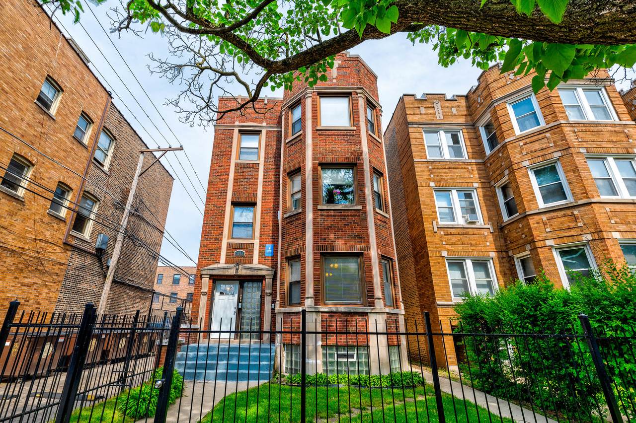 7915 Champlain Avenue - Photo 1
