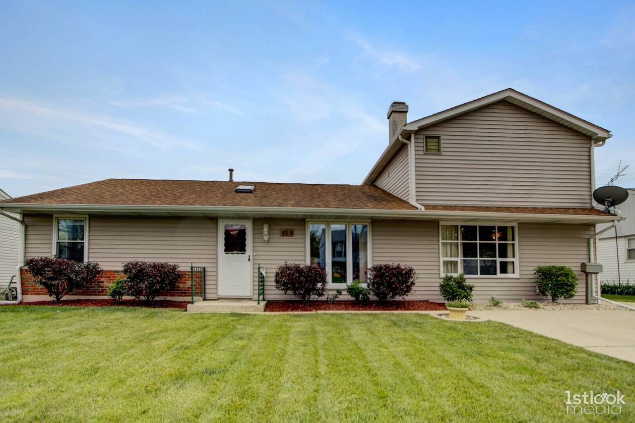 319 Emery Avenue - Photo 1