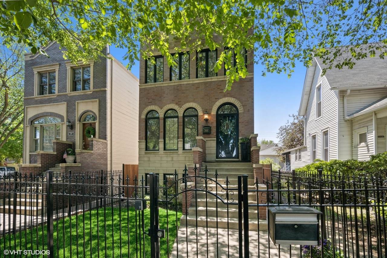 3104 Sawyer Avenue - Photo 1