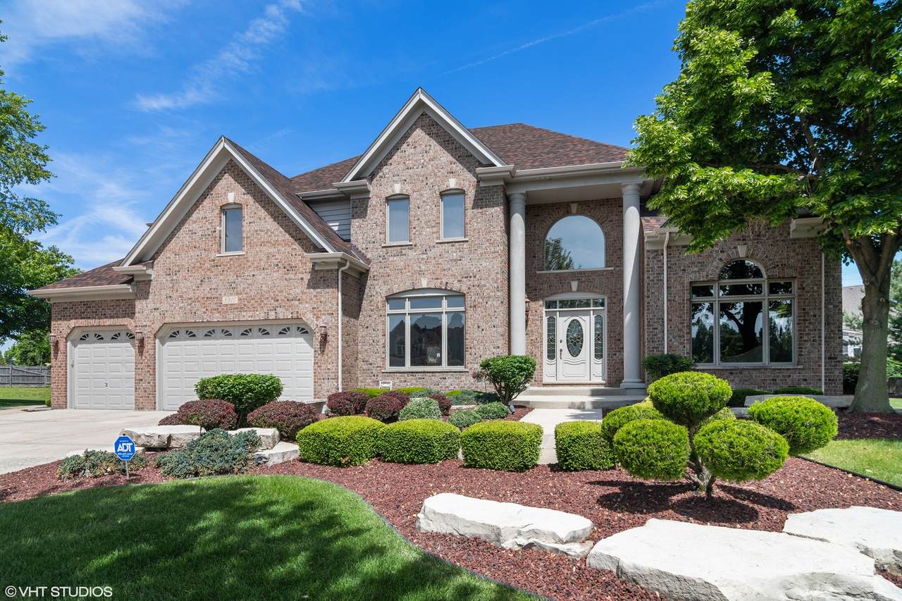 3915 Callander Court - Photo 1