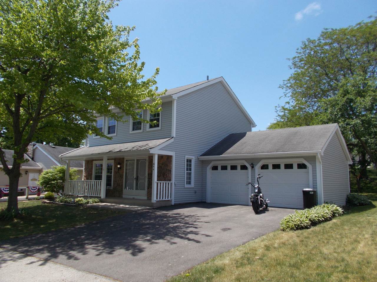 644 Stout Court - Photo 1