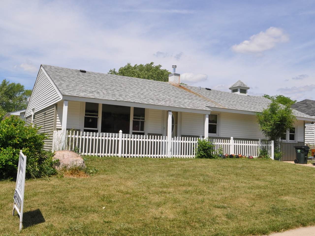 275 North Avenue - Photo 1