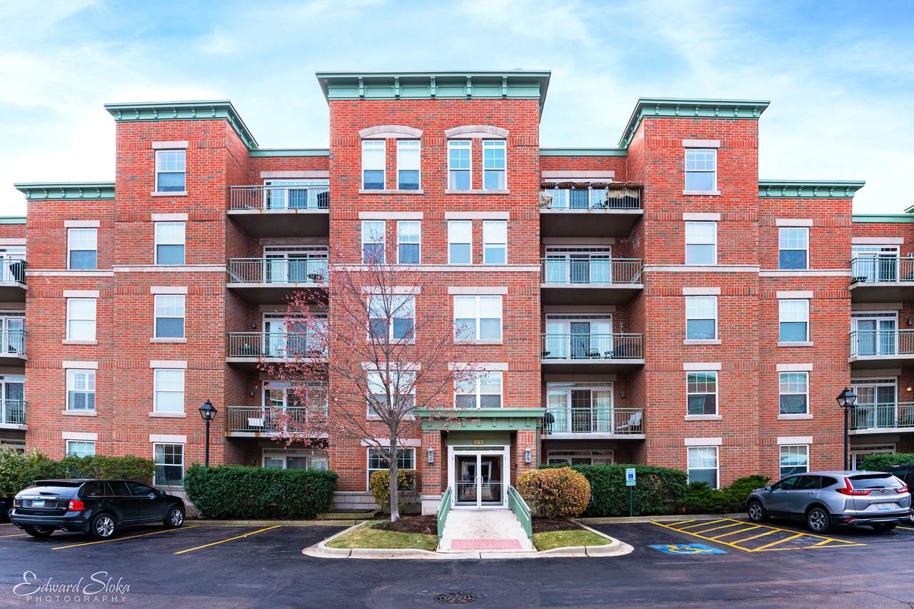 132 Johnson Street - Photo 1