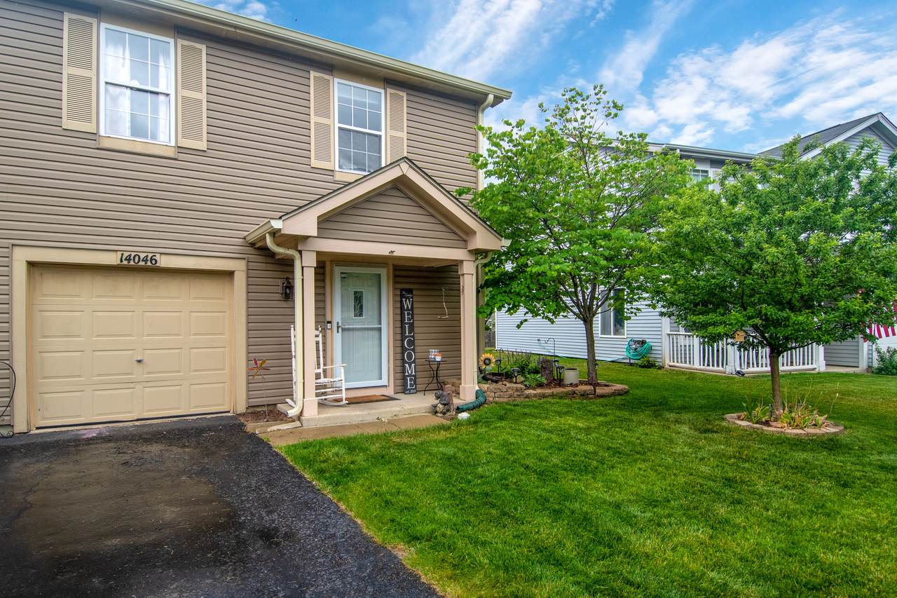14046 Oakdale Circle - Photo 1