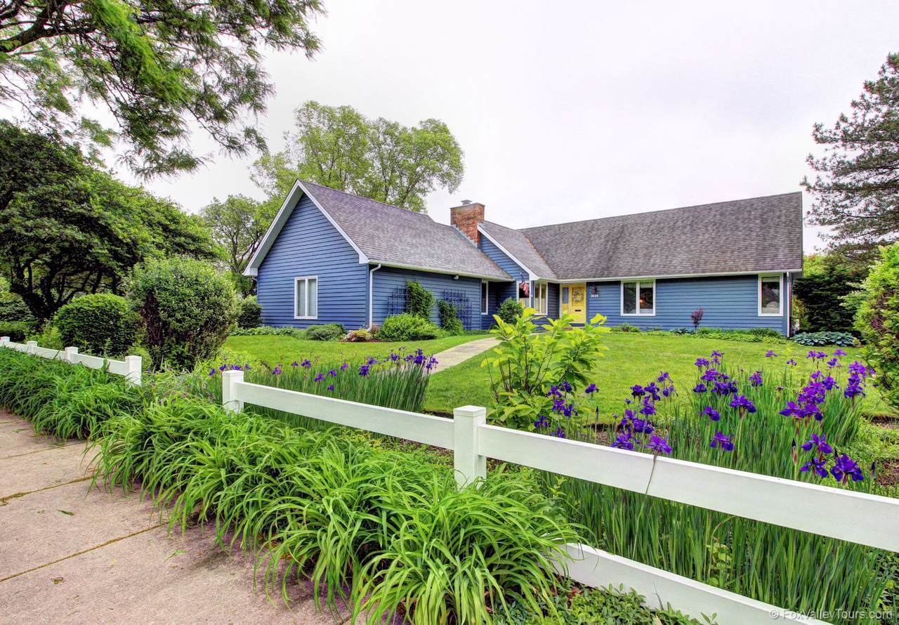 2020 Carolyn Road - Photo 1