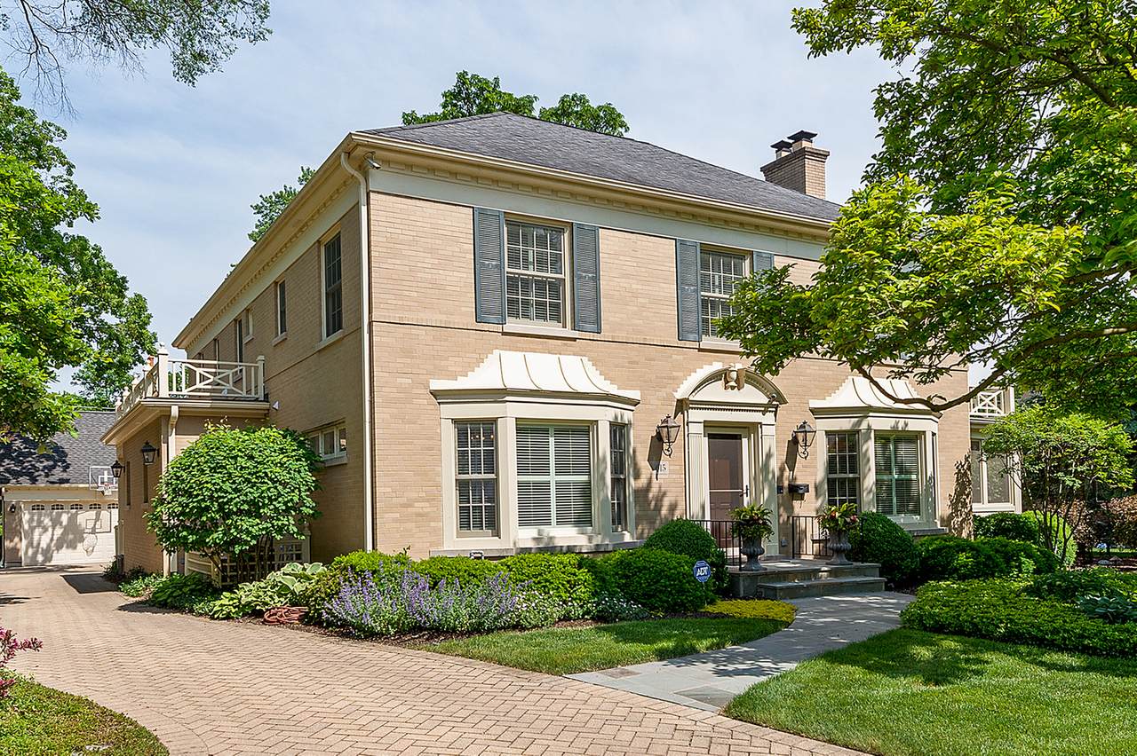 615 Edgewood Avenue - Photo 1