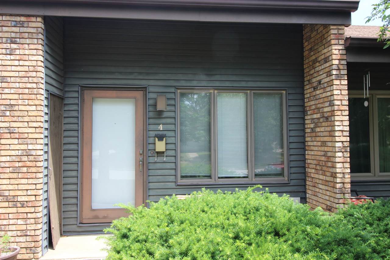 1702 Rockingham Drive - Photo 1