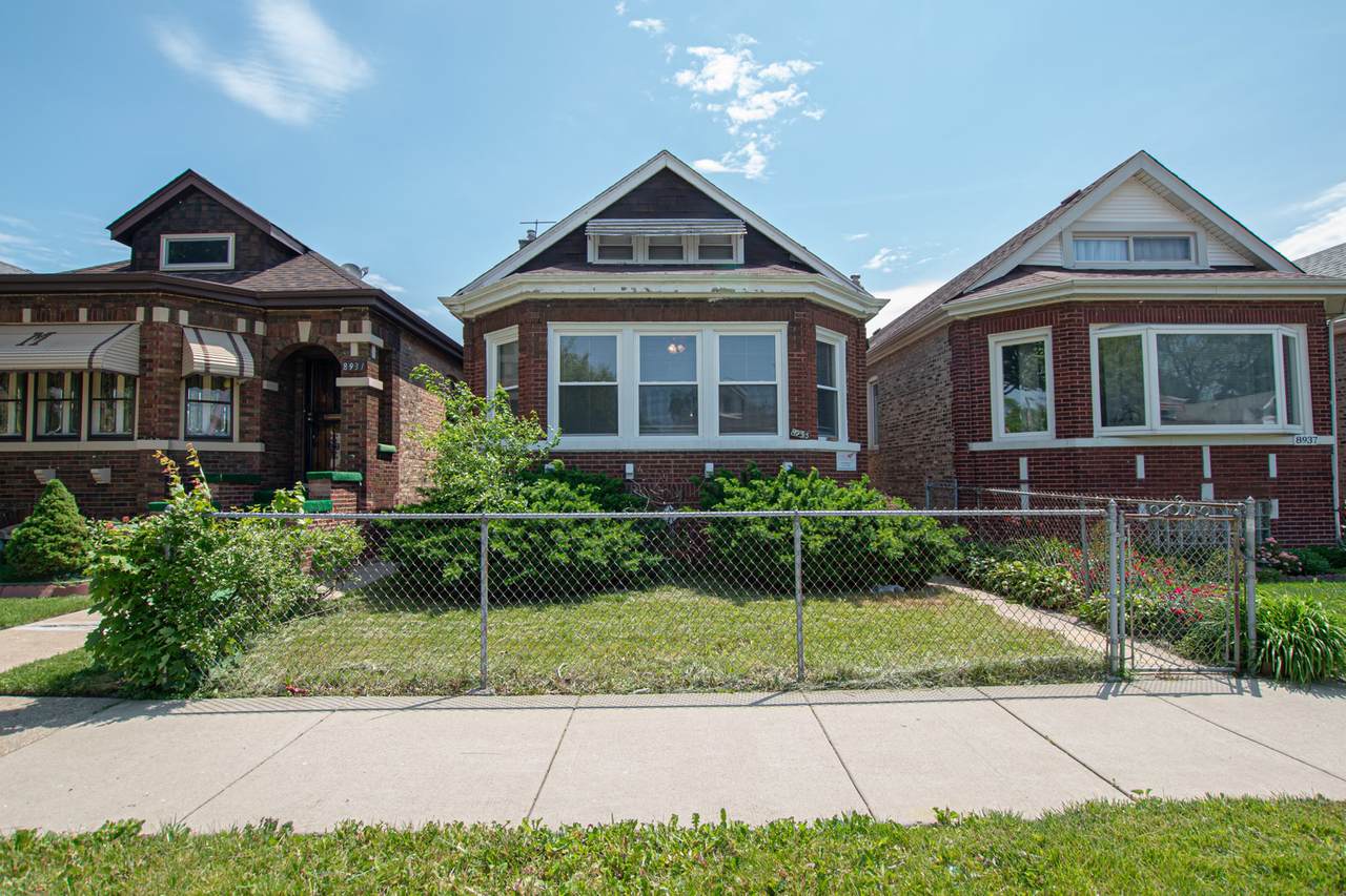 8935 Marshfield Avenue - Photo 1