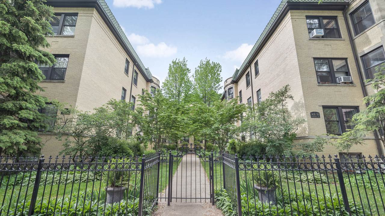 1431 Summerdale Avenue - Photo 1