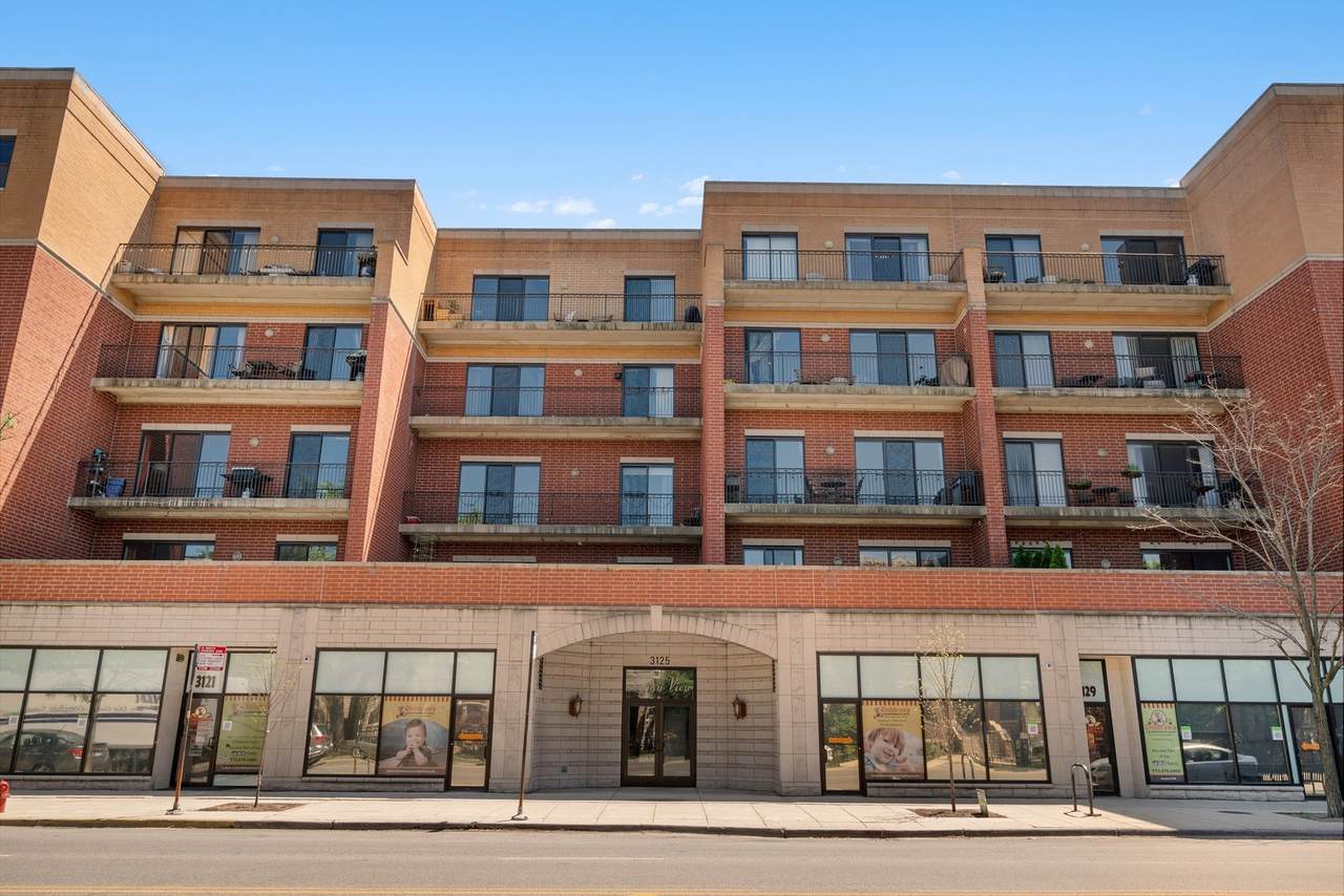 3125 Fullerton Avenue - Photo 1