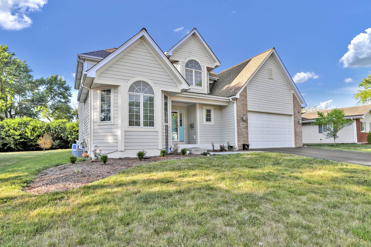 410 Lafayette Lane - Photo 1