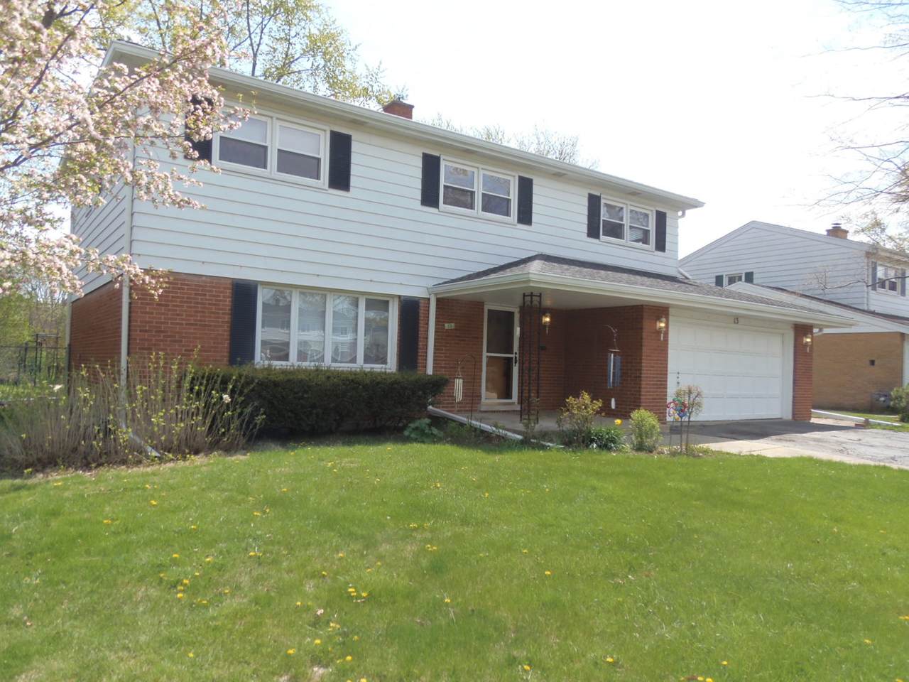 13 Donald Avenue - Photo 1